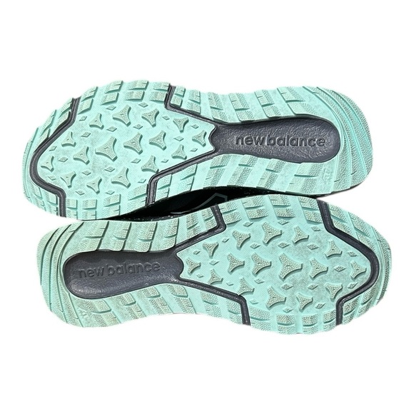 NEW BALANCE 690 v1 Black Teal sz 9.5 Speed Ride WT690LA1 Hike Run All Terrain - Picture 9 of 12